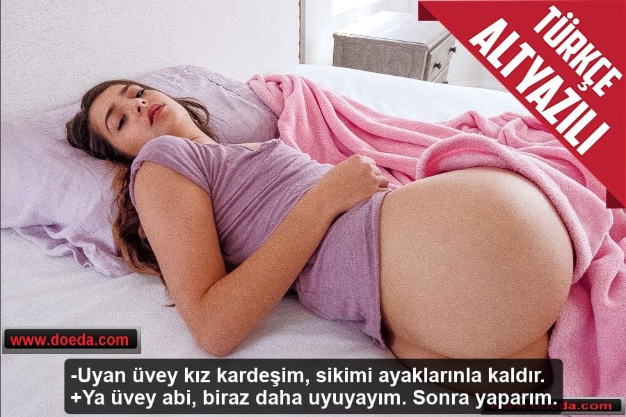 Bir Kez Ayağıyla Boşaltan Üvey Kız Kardeşinden Hep İstedi